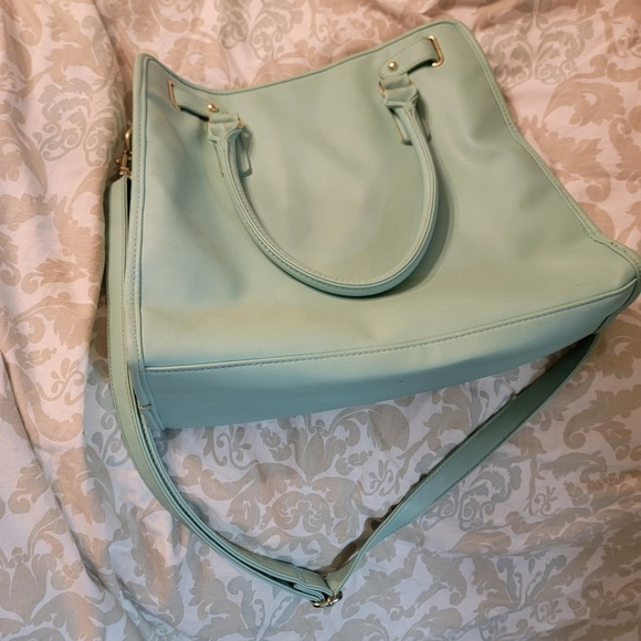 Purse - Picture 2 of 3